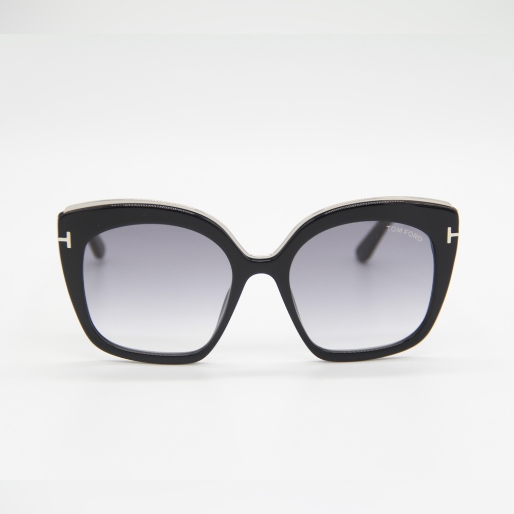 NEW TOM FORD CHANTALLE WOMEN SUNGLASSES TOM FORD TF944 01B EYEWEAR FT0944/S - Picture 9 of 13